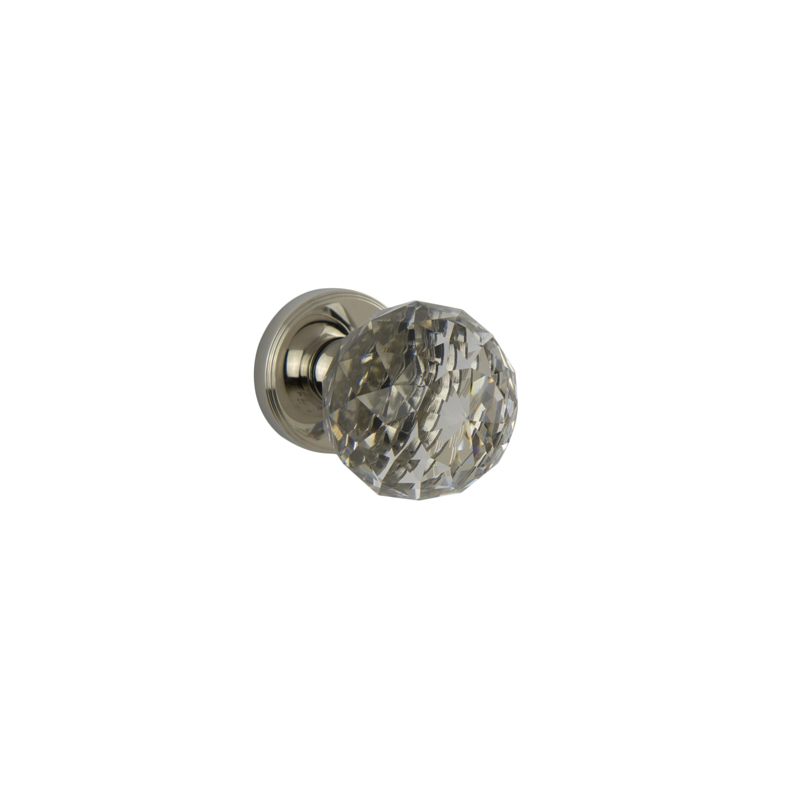 R52-03-DIAMOND-CRYSTAL
